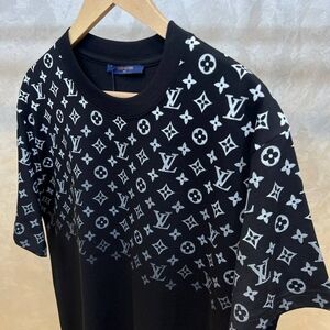 Louis Vuitton Black and White Monogram T-Shirt